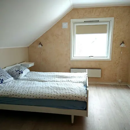 Northern Norway Holiday House בית נופש Gryllefjord